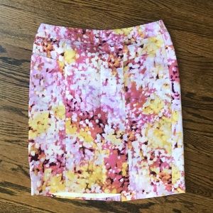 Loft pencil skirt